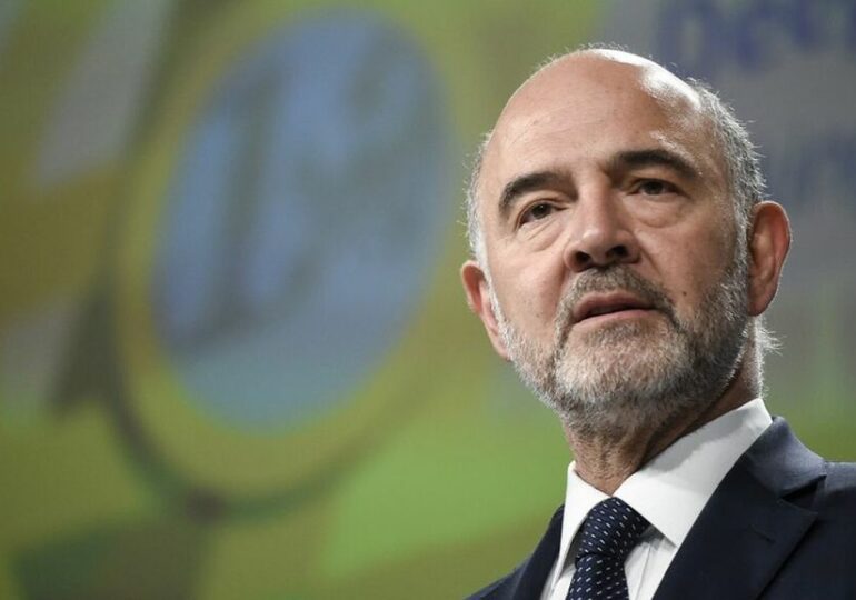 Pierre Moscovici : « L’effort de désendettement de la France se fait attendre »