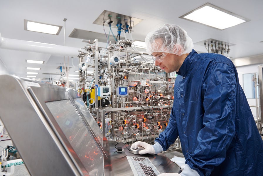 Sanofi dispose de plusieurs usines américaines, dans la région de New-York et celle de Boston, comme celle de Framingham (photo), ultra-moderne et digitalisée, centrée sur les médicaments les plus innovants du laboratoire français.