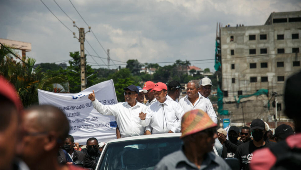 Présidentielle à Madagascar : L’ancien DJ Andry Rajoelina réélu