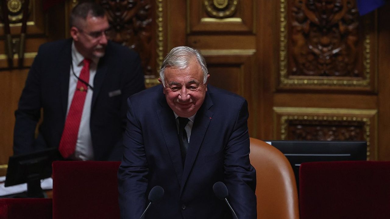 « Le président sortant du Sénat, Gérard Larcher, est réélu pour un cinquième mandat avec 218 voix sur 348. Le socialiste, Patrick Kanner remporte 64 voix, la communiste Céline Cukierman 20 voix et l’écologiste Guillaume Gontard, 18 voix”, annonce le président d’âge
