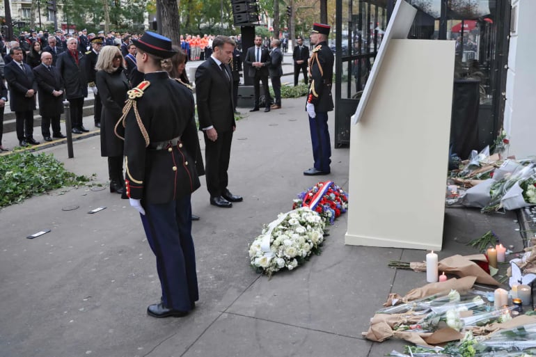 Hommage du 13 novembre 2015