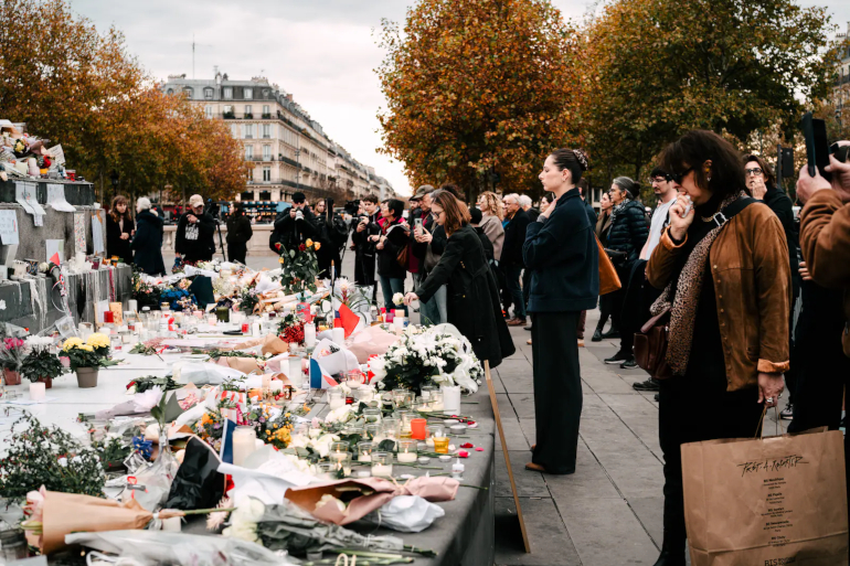 Hommage du 13 novembre 2015