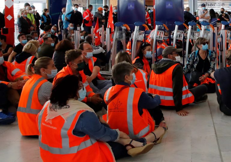 Aéroports européens : week-end galère pour les voyageurs