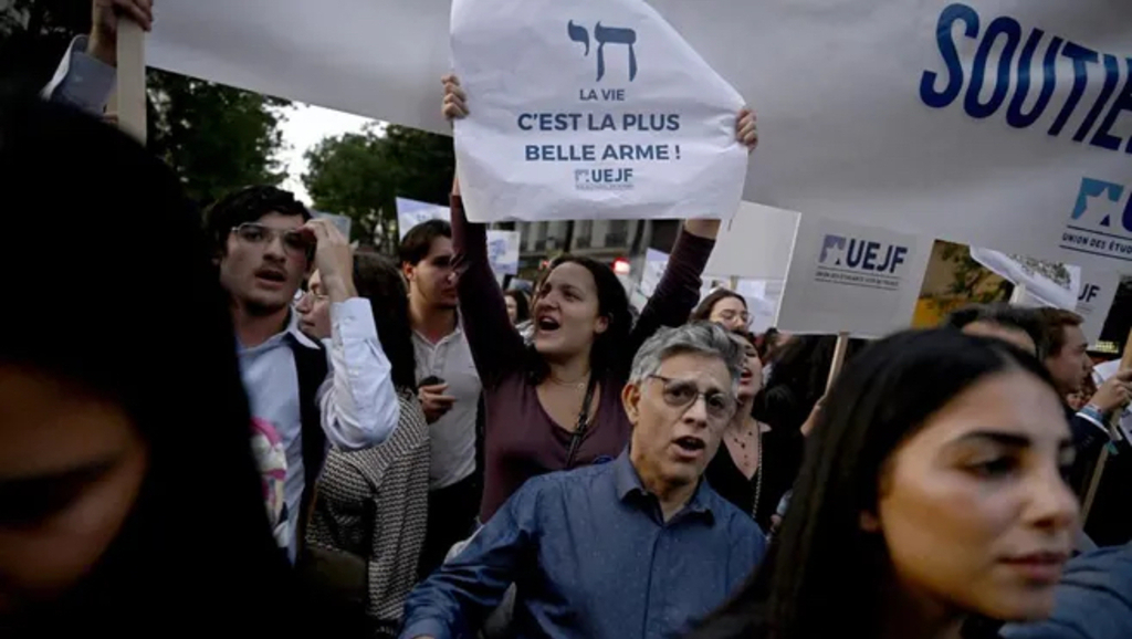 11 morts et 18 disparus français en Israël 