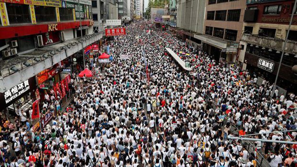 Tensions à Hong-Kong autour d&rsquo;une loi polémique