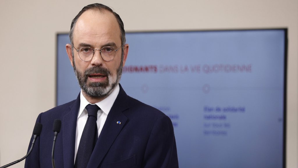 « Je veux vous dire les choses avec clarté et franchise. Le combat ne fait que commencer, les 15 premiers jours d&rsquo;avril seront encore plus difficiles que les 15 jours qui viennent de s&rsquo;écouler », a déclaré Edouard Philippe