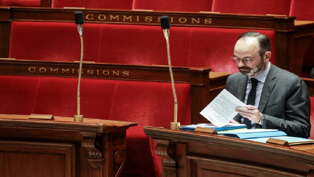 La réforme de retraite adoptée sans débat au Parlement sauf motion de censure