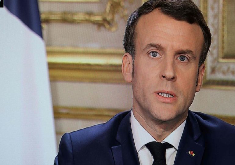 Allocution d'Emmanuel Macron : maintien des élections municipales, fermetures des établissements scolaires et soutien à l'économie
