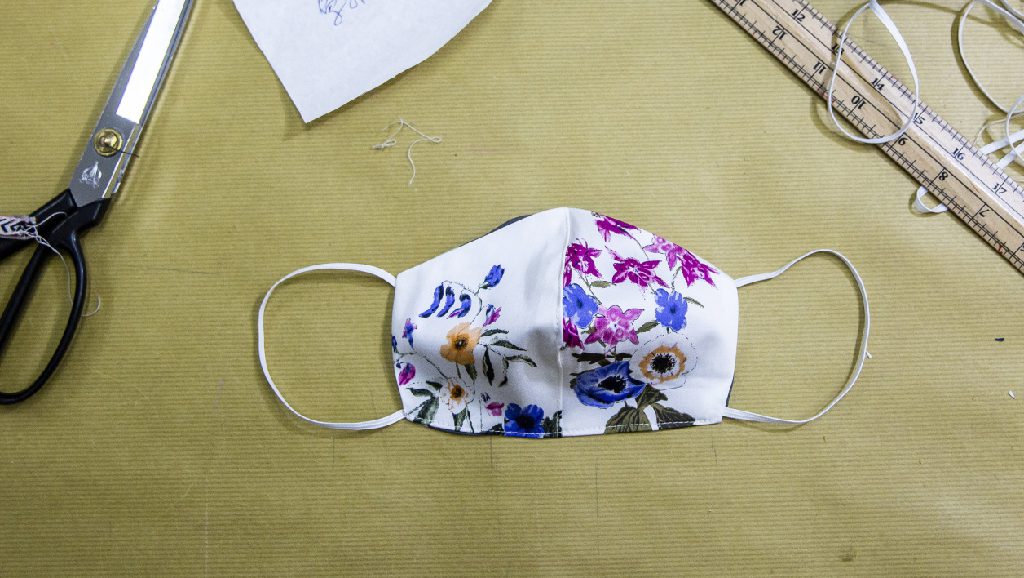 Pénurie de masques dans votre pays ! Voilà le tuto pour réaliser les vôtres facilement