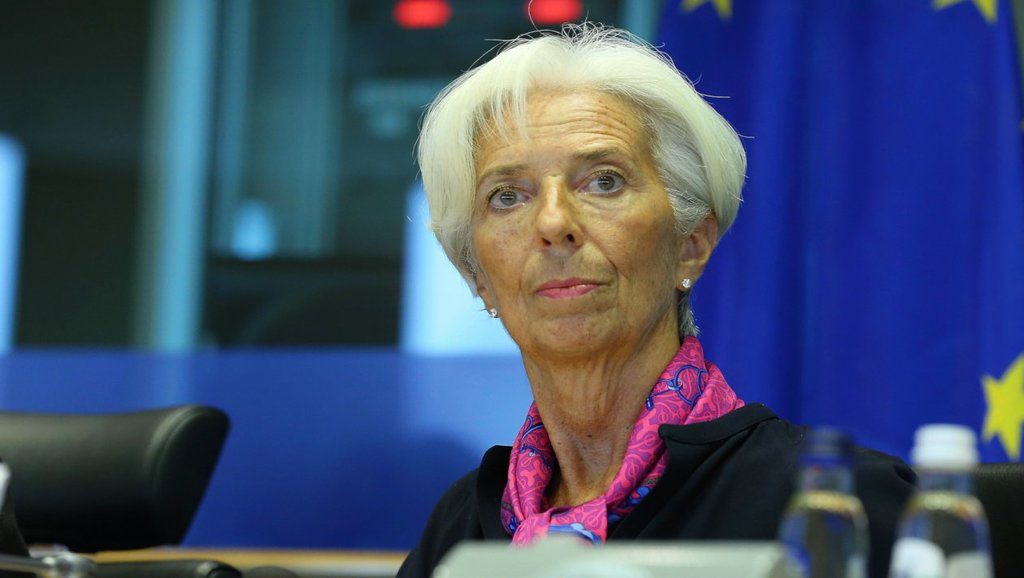 Fragilisée par la Cour suprême allemande, la BCE continue ses rachats de dette