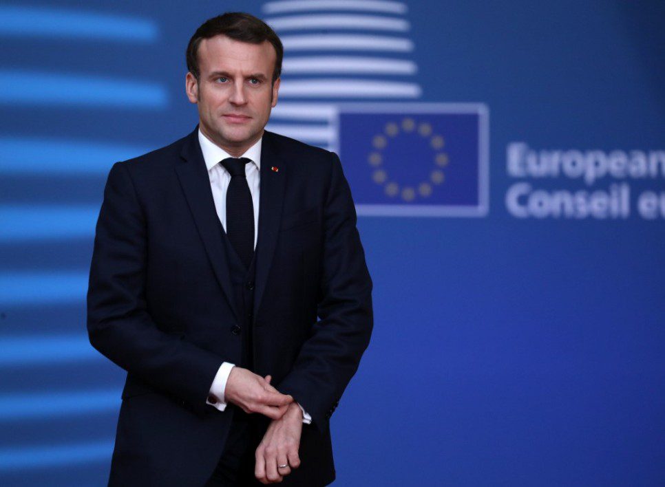 Surmonter les crises, oser, réinventer, nous unir, penser et agir pour l’avenir, c’est cela l&rsquo;esprit européen. – Emmanuel Macron à l&rsquo;occasion de la journée de l&rsquo;Europe ce 9 mai