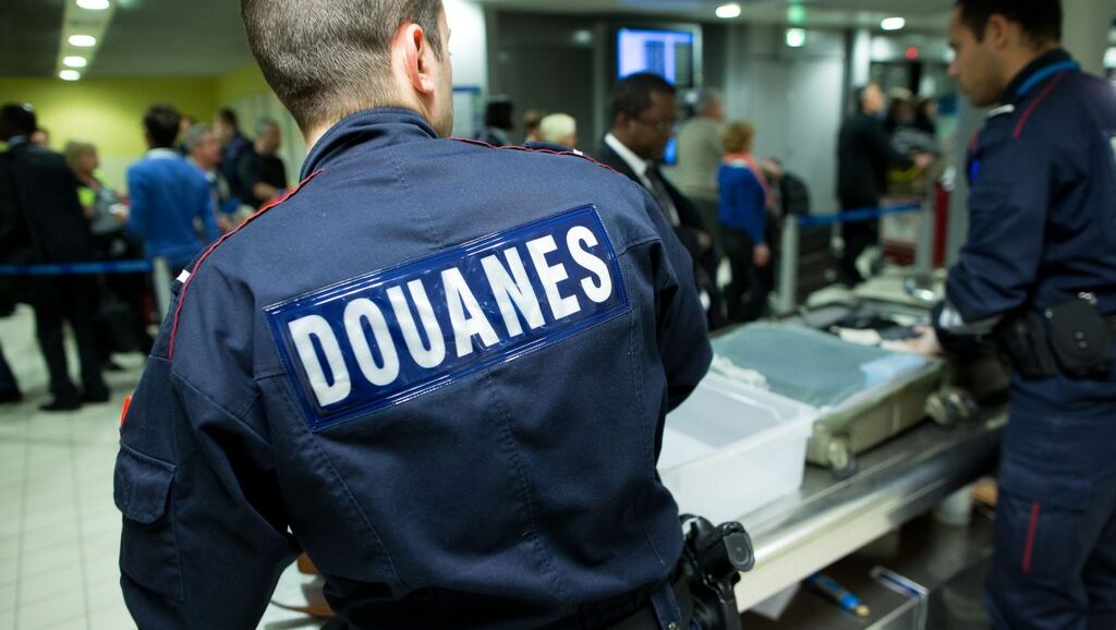 Quatorzaine à l&rsquo;arrivée en France, quels voyageurs seront soumis à la mesure ?