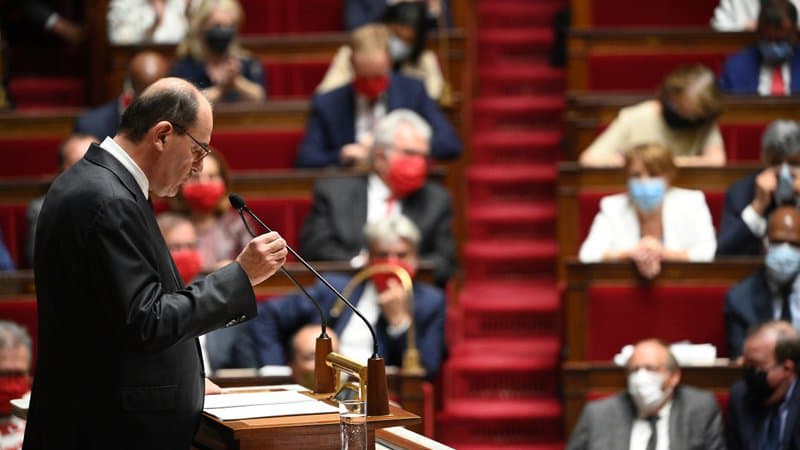 « Notre industrie s&rsquo;est affaiblie. (…) Nous sommes aujourd&rsquo;hui trop dépendants de nos partenaires extérieurs, et insuffisamment présents sur certains secteurs stratégiques », a expliqué le Premier ministre, Jean Castex,  lors de son discours de politique général