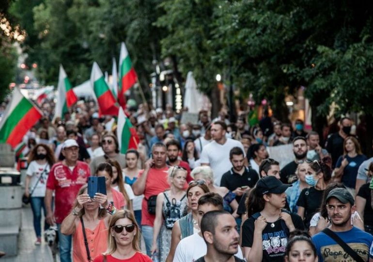 La population bulgare appelle l’UE à cesser de financer les mamamouchis au pouvoir