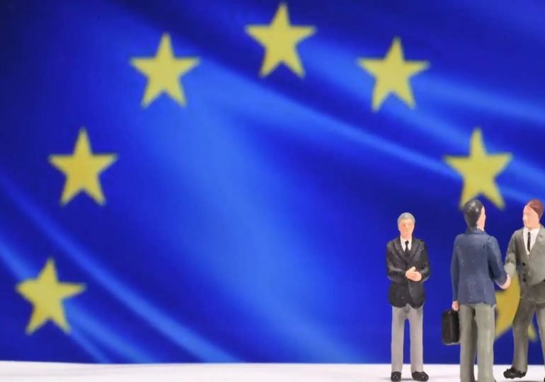 Les obligations qui financeront le fonds de l’UE pour lutter contre le chômage sont lancées