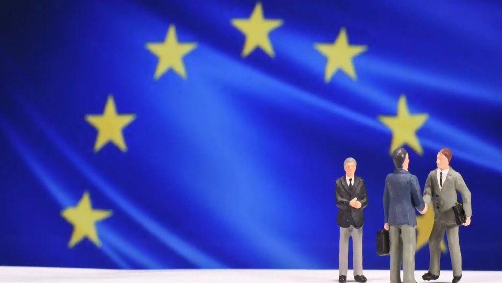 Les obligations qui financeront le fonds de l’UE pour lutter contre le chômage sont lancées