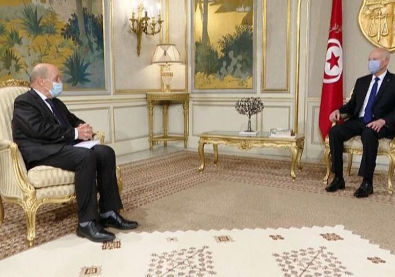 Dix ans bientôt, la Tunisie attend toujours le printemps