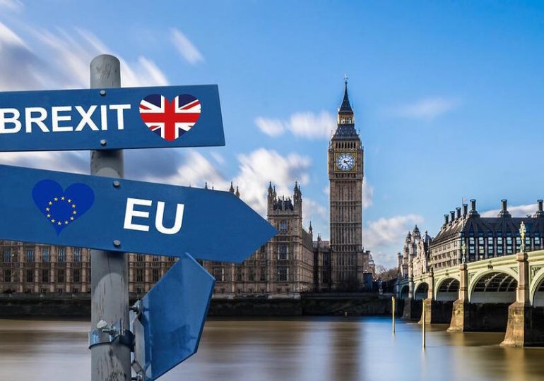 Des milliers de ressortissants européens au Royaume-Uni risquent l’expulsion à la suite du Brexit