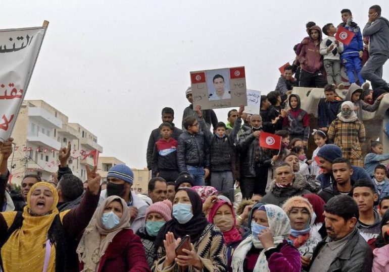 10 ans plus tard, la révolution en Tunisie a-t-elle tenue ses promesses?