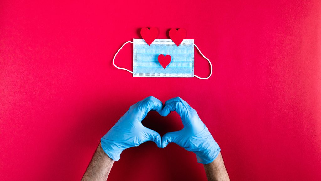Saint Valentin et Covid-19 : comment va-t-on célébrer l’amour cette année ?