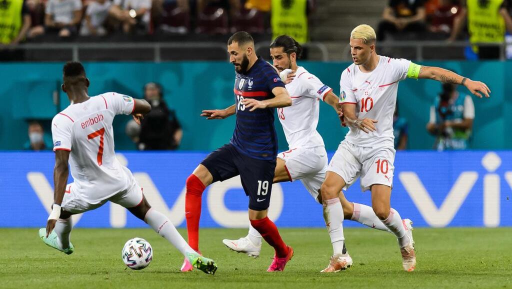 France-Suisse, un match de « fous » ! Pour les expats aussi