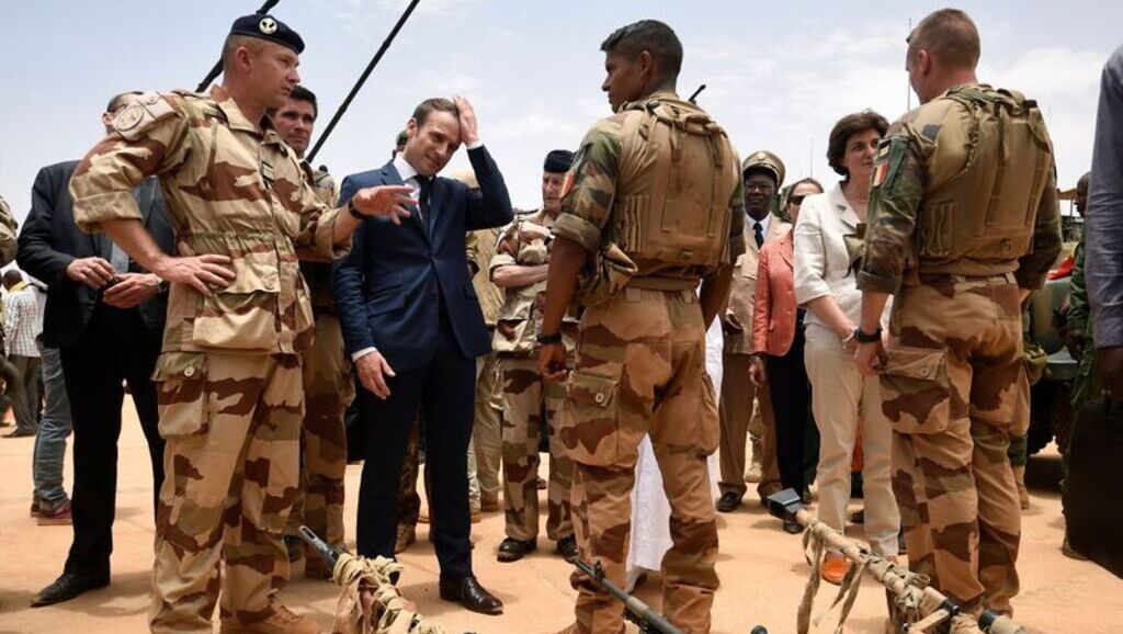 Sahel : E. Macron annonce la fin de « Barkhane »