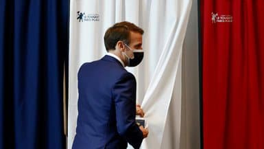"Cette abstention record constitue une alerte démocratique à laquelle il faut répondre", a déclaré Emmanuel Macron face aux ministres, selon des propos rapportés par le porte-parole du gouvernement Gabriel Attal lors de son compte-rendu à la mi-journée.
