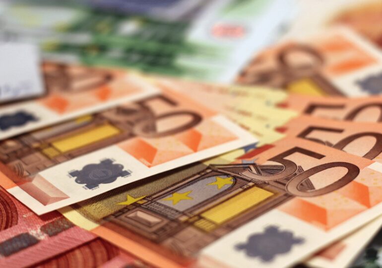 L’euro peut-il changer de dimension ?