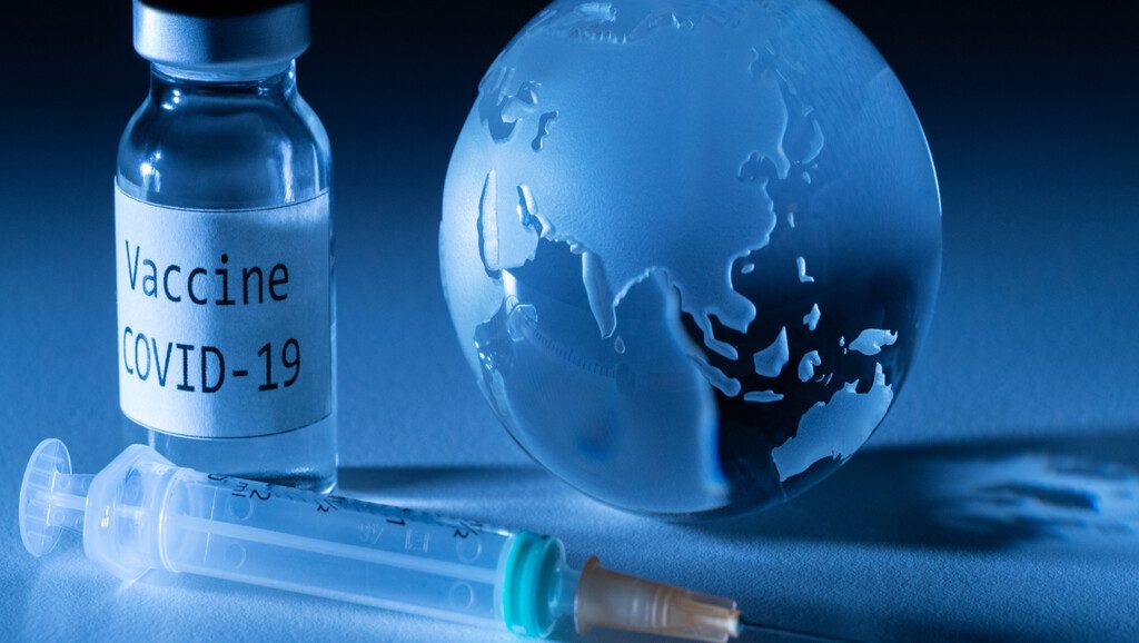 Vaccin ARNm obligatoire pour les expatriés