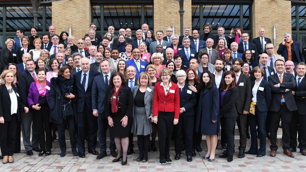La session d&rsquo;octobre de l&rsquo;AFE compromise