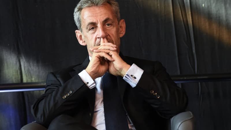 « Nicolas Sarkozy connaissait le montant du compte de campagne. Son expérience de candidat lui avait même permis de prévenir son équipe du risque de dépassement », a estimé le tribunal correctionnel. « Il a poursuivi la réalisation des meetings, engagé des dépenses et volontairement omis, en qualité de candidat, d’exercer un contrôle sur les dépenses. »