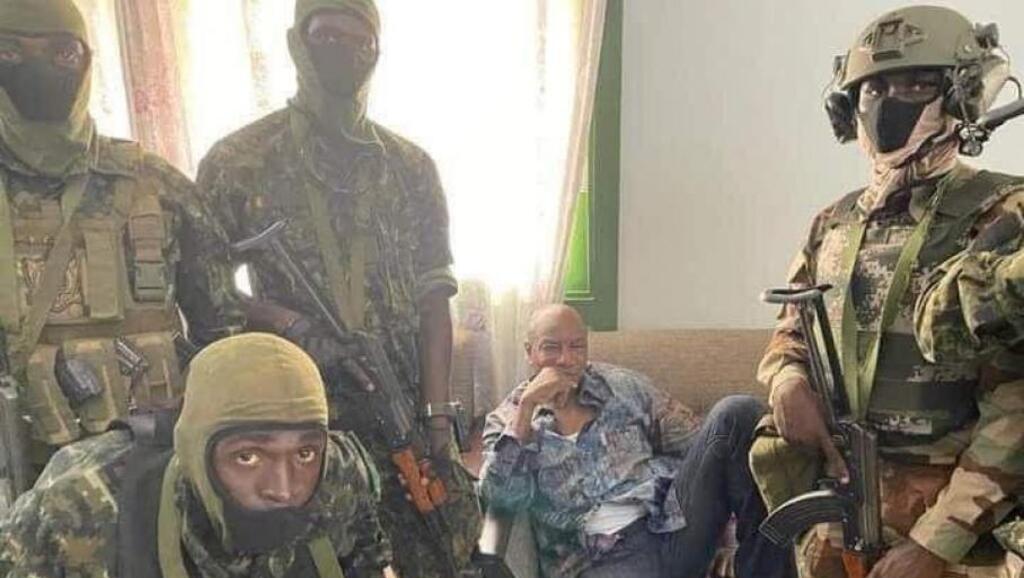 Guinée : Alpha Condé capturé par des putchistes
