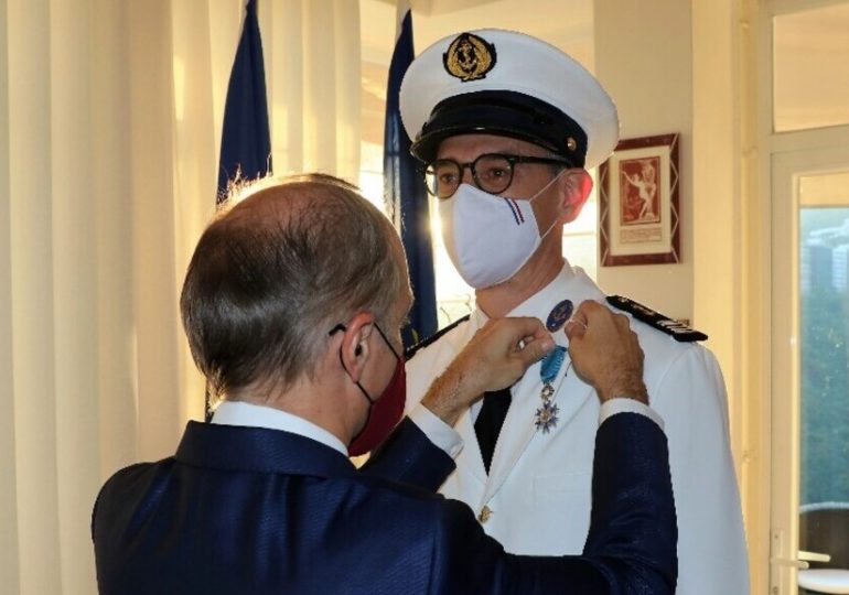 Un Français de Hong Kong fait Chevalier dans l’Ordre national du Mérite
