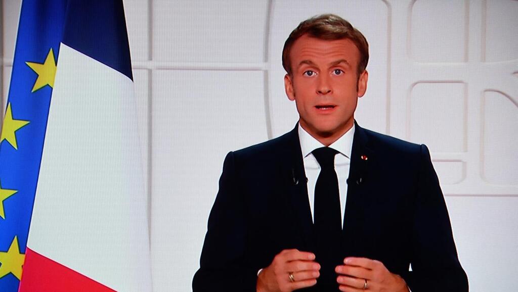 Macron : 3ème dose obligatoire pour les plus de 65 ans