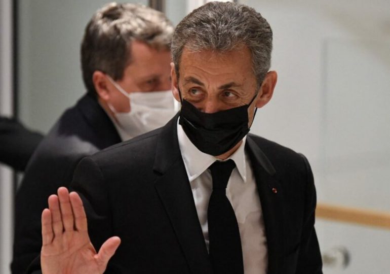 Nicolas Sarkozy entendu comme témoin dans " l'affaire des sondages "