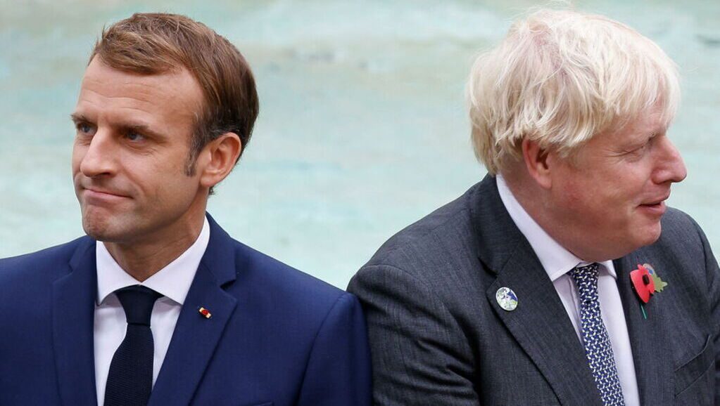 Tensions entre le Royaume-uni et la France autour d&rsquo;Omicron ! Ce qu&rsquo;en pensent les expats…