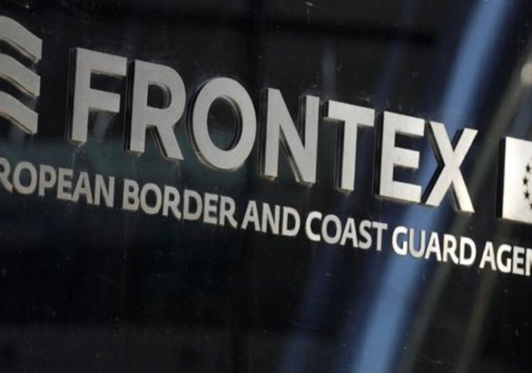 Frontex déploie un avion au-dessus de la Manche
