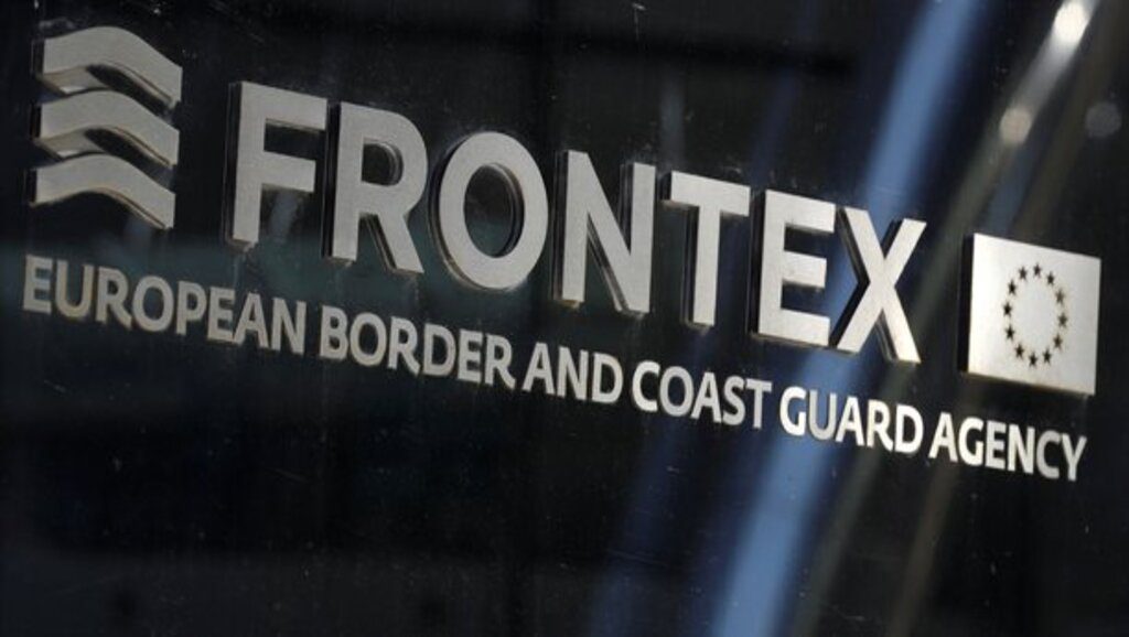 Frontex déploie un avion au-dessus de la Manche