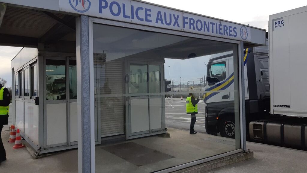 La France assouplit ses conditions de voyages vers ou depuis le Royaume-Uni