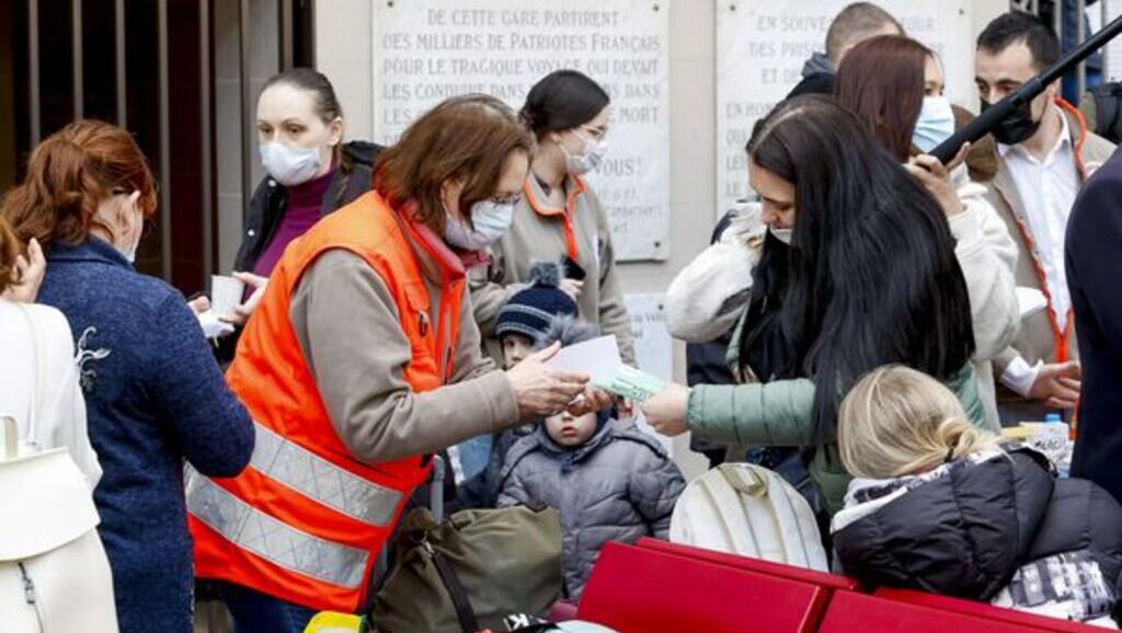 France : « deux poids, deux mesures » dans l&rsquo;accueil des réfugiés