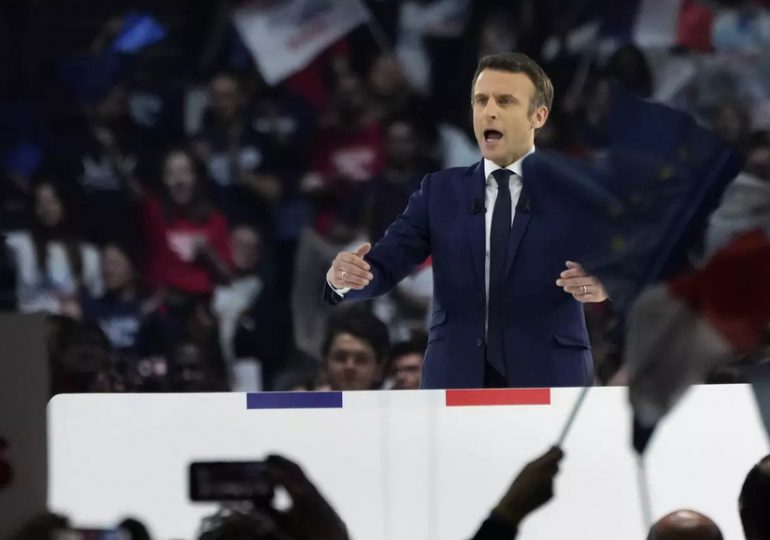 Présidentielle : Emmanuel Macron et Marine Le Pen au second tour
