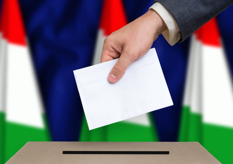 Les Hongrois à l’étranger contraints de faire des choix difficiles pour pouvoir voter