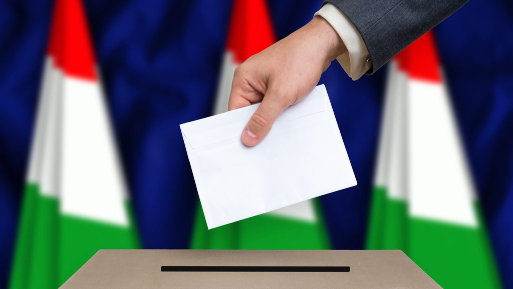 Les Hongrois à l’étranger contraints de faire des choix difficiles pour pouvoir voter