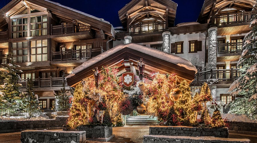 Christmas at L'Apog&eacute;e Courchevel