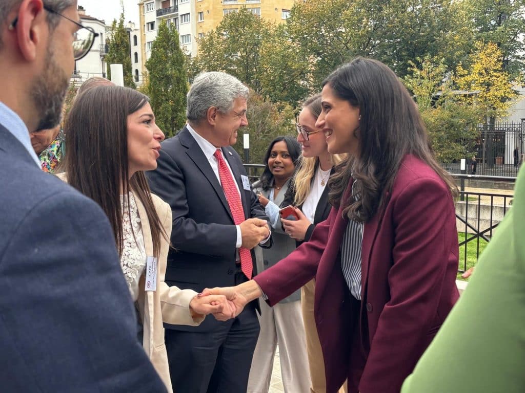 El&eacute;onore Caroit et Laurence Helaili Chapuis