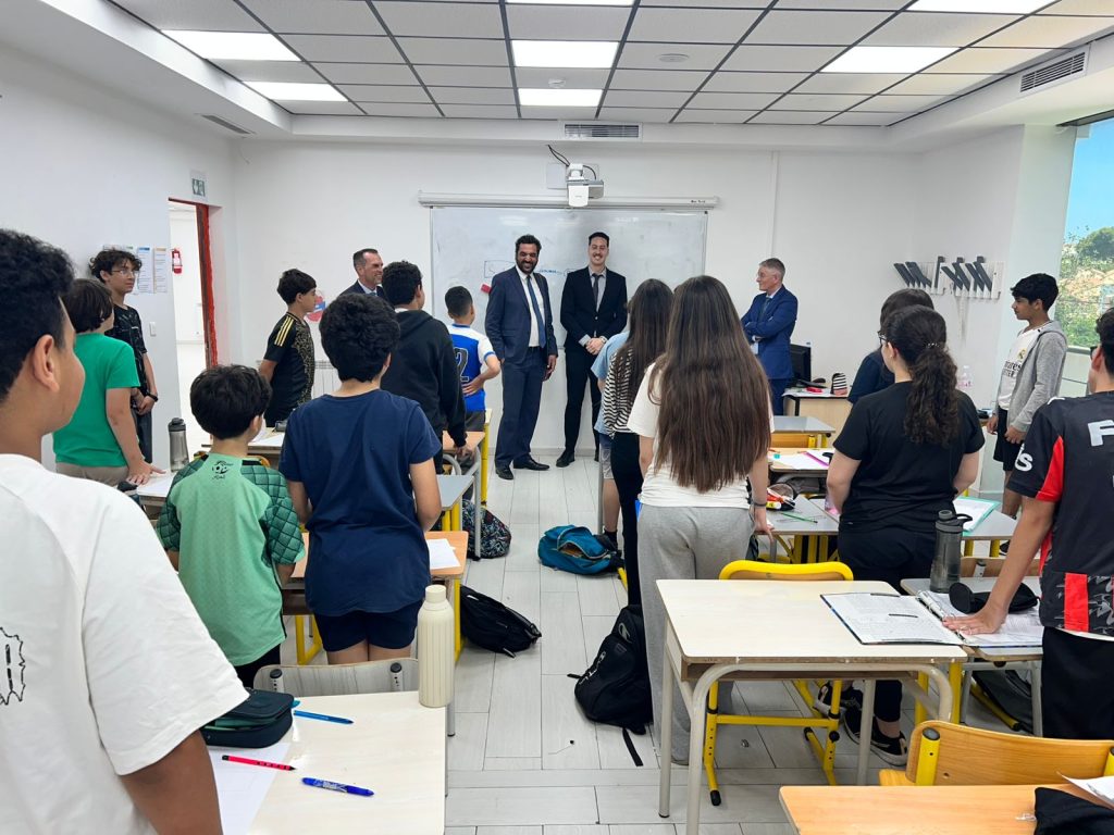 Visite d'une classe d'un &eacute;tablissement AEFE