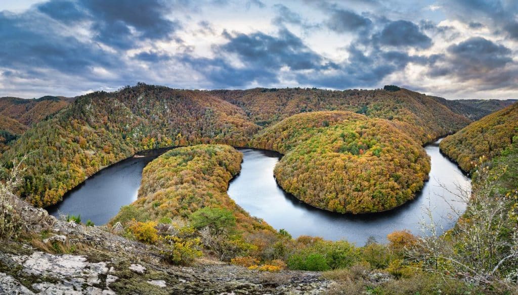 Le Méandre de Queuille (Puy-de-Dôme)