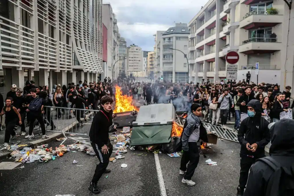Blocus de lyc&eacute;es, manifestations &eacute;tudiantes
