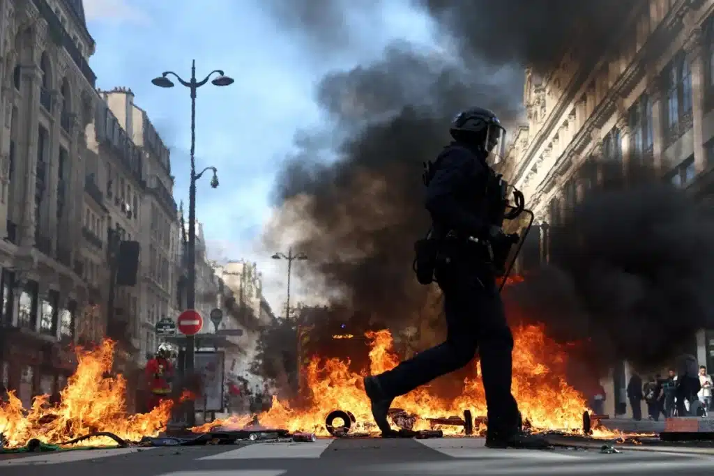 Violences urbaines à Paris ce 17 octobre 2026
