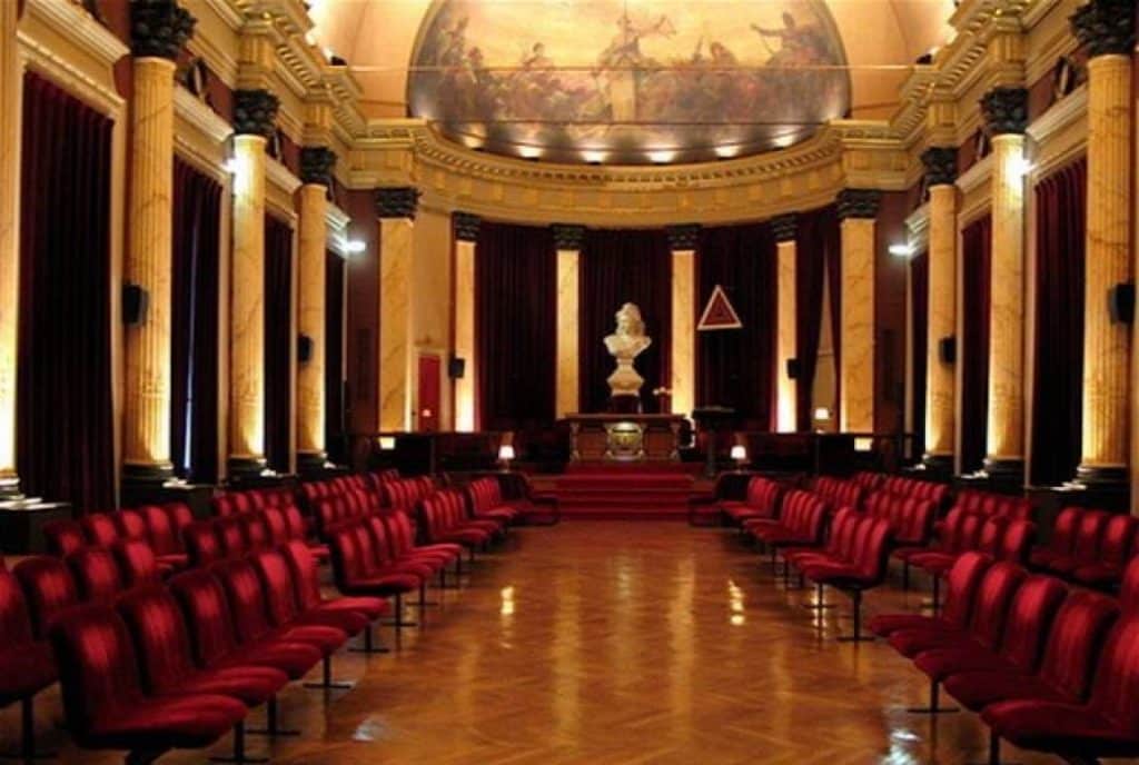 Un temple ma&ccedil;onnique du Grand Orient de France